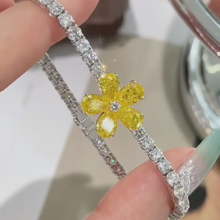 Yasaarie Golden Bloom